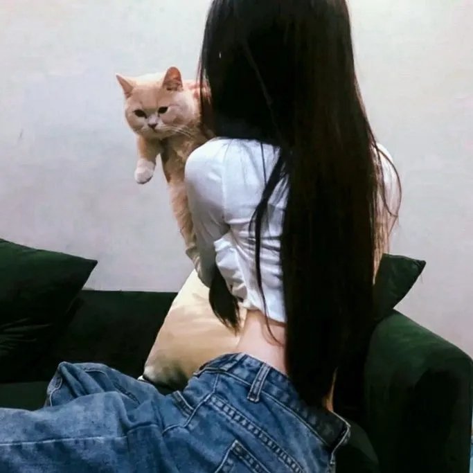 请爱我的女朋友